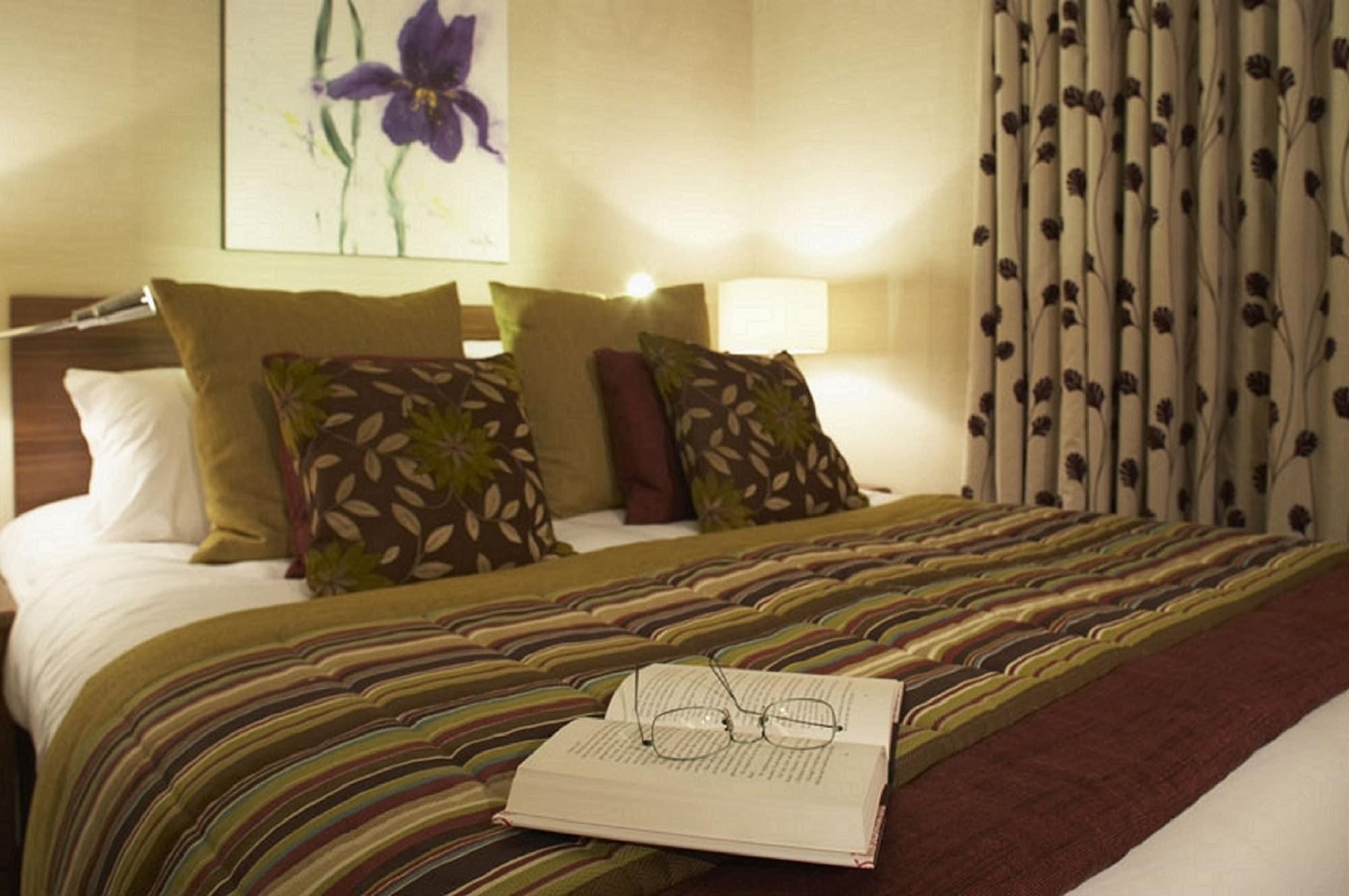 פטרבורו The Bull Hotel; Sure Hotel Collection By Best Western חדר תמונה