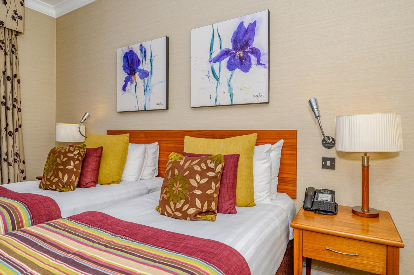 פטרבורו The Bull Hotel; Sure Hotel Collection By Best Western מראה חיצוני תמונה