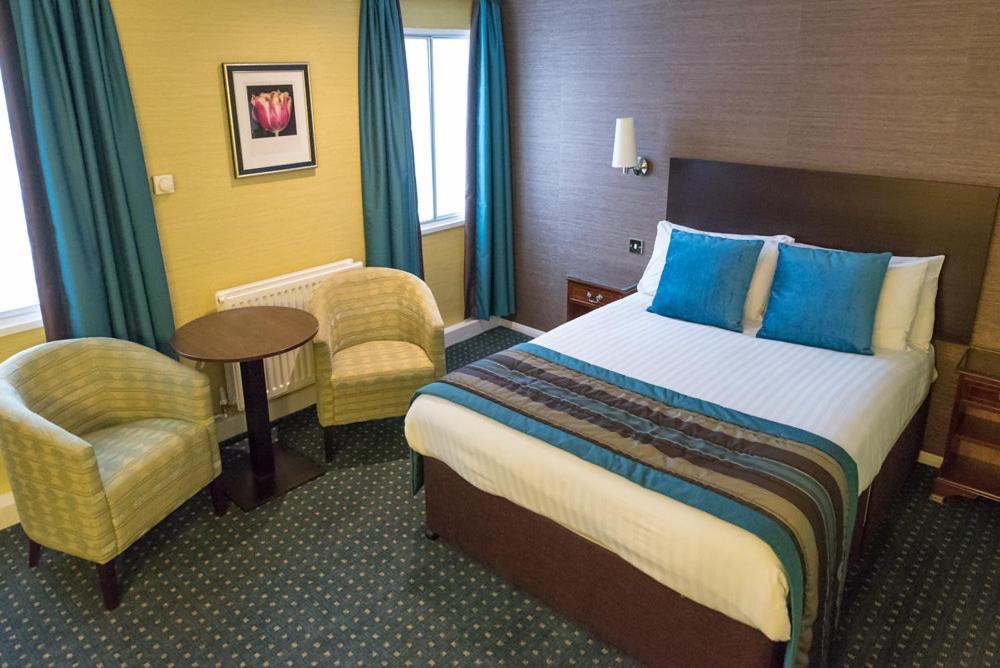 פטרבורו The Bull Hotel; Sure Hotel Collection By Best Western חדר תמונה