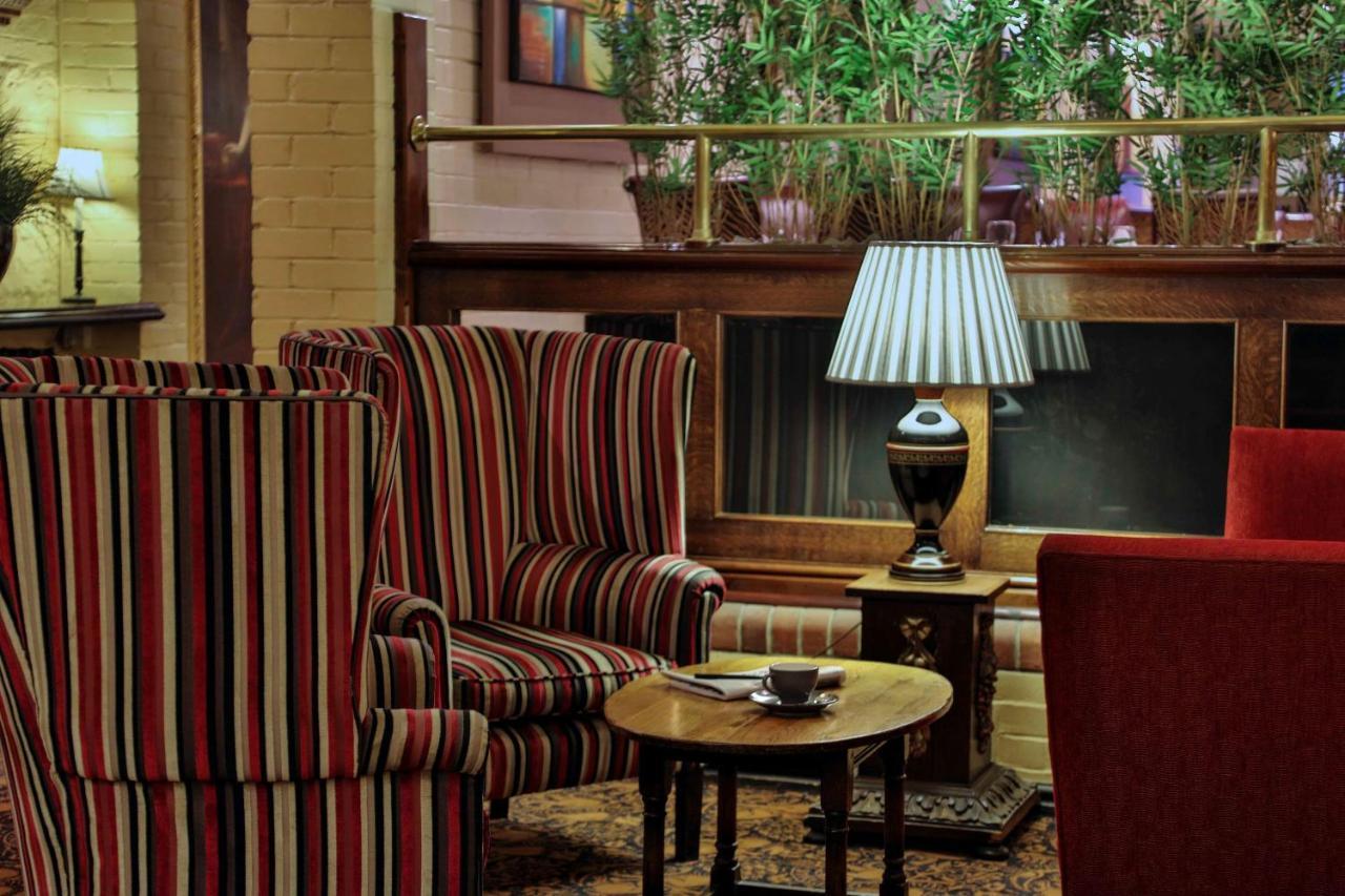 פטרבורו The Bull Hotel; Sure Hotel Collection By Best Western מראה חיצוני תמונה